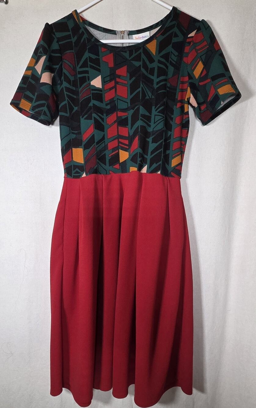 LuLaRoe Amelia Pleated Midi Dress Sz Med Red/Green Geometric